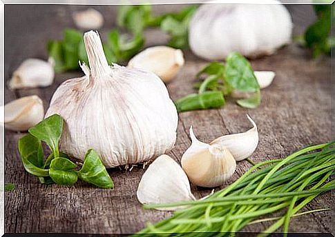 garlic to clean arteries