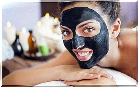 Woman with black mask.