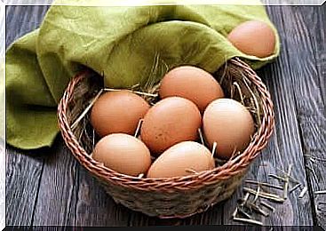 Eggs in the basket.