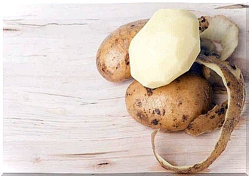 Peeled potatoes