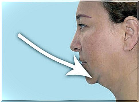 Reduce double chin: 4 tricks to do it