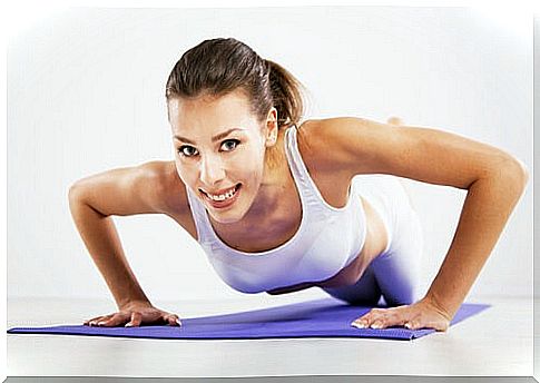 push-ups to tone the arms